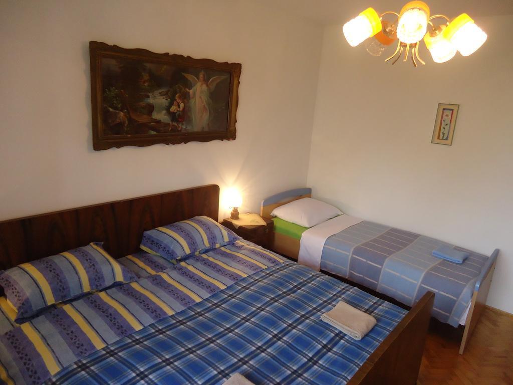 塞尼Apartman Lipa公寓 外观 照片